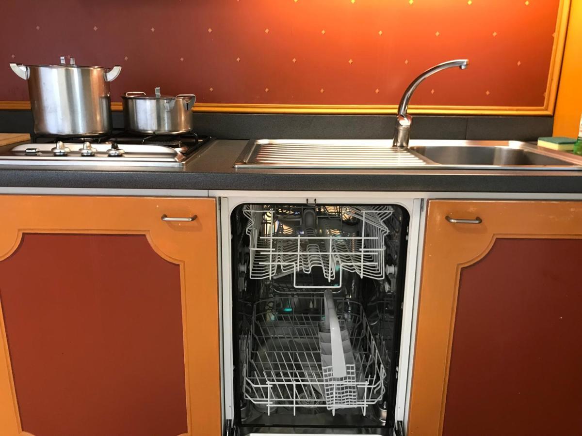 Xampilla'S Business City Mini Apartment Bassano Bassano del Grappa Dış mekan fotoğraf